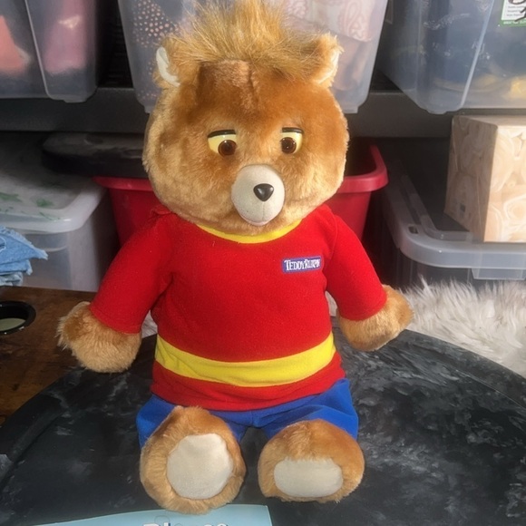 Vintage 1998 Teddy Ruxpin  1 cassette - Picture 1 of 7